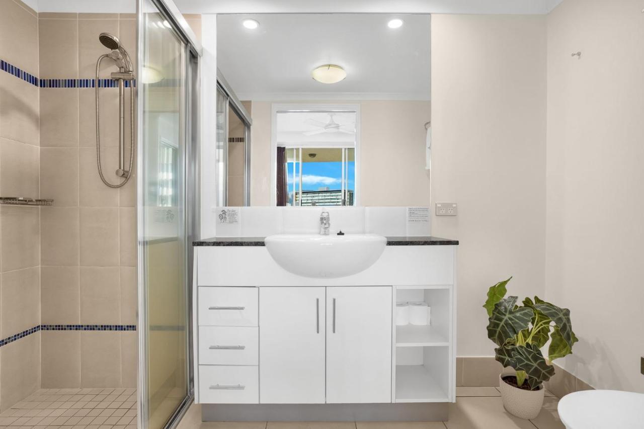 City Quays Accommodation ケアンズ エクステリア 写真