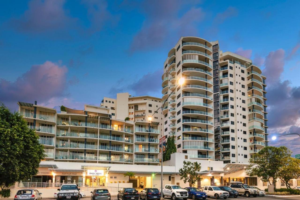 City Quays Accommodation ケアンズ エクステリア 写真
