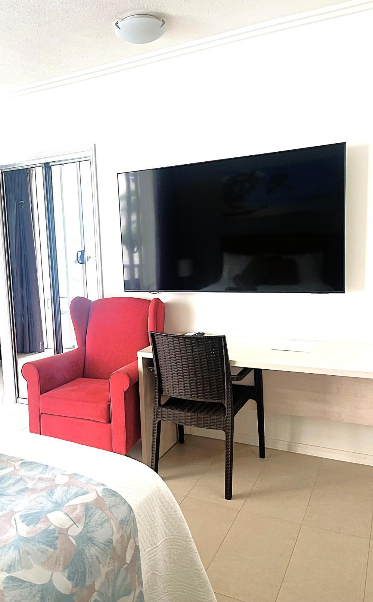 City Quays Accommodation ケアンズ エクステリア 写真